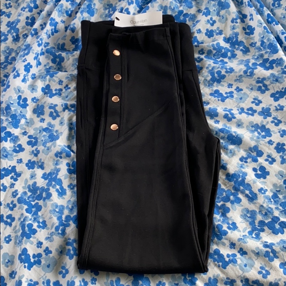 Never worn Calvin Klein Leggings